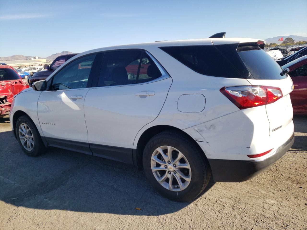 Obraz 2 z 2019 CHEVROLET EQUINOX LT 2019 z VIN 2GNAXKEV6K6164354