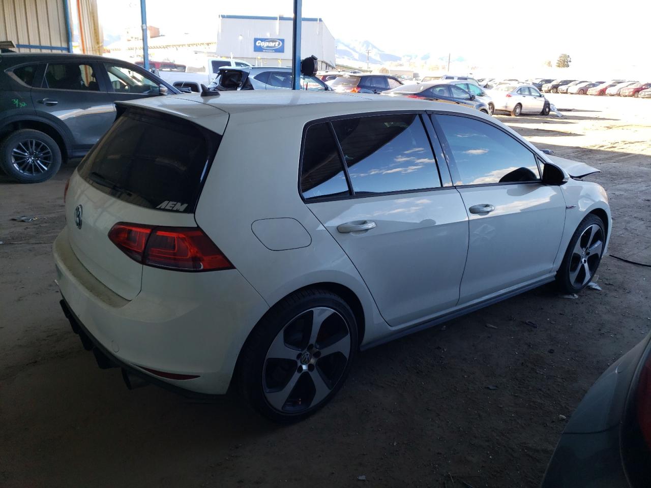 Obraz 3 z 2016 VOLKSWAGEN GTI S/SE 2016 z VIN 3VW547AU3GM069600