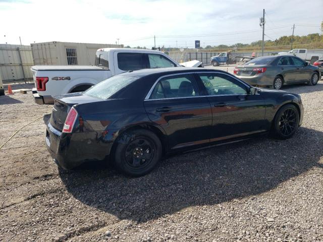 Obraz 3 z 2013 CHRYSLER 300 SRT-8 2013 z VIN 2C3CCAFJXDH553335