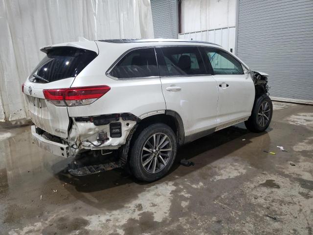 Obraz 3 z 2019 TOYOTA HIGHLANDER SE 2019 z VIN 5TDJZRFH2KS574336