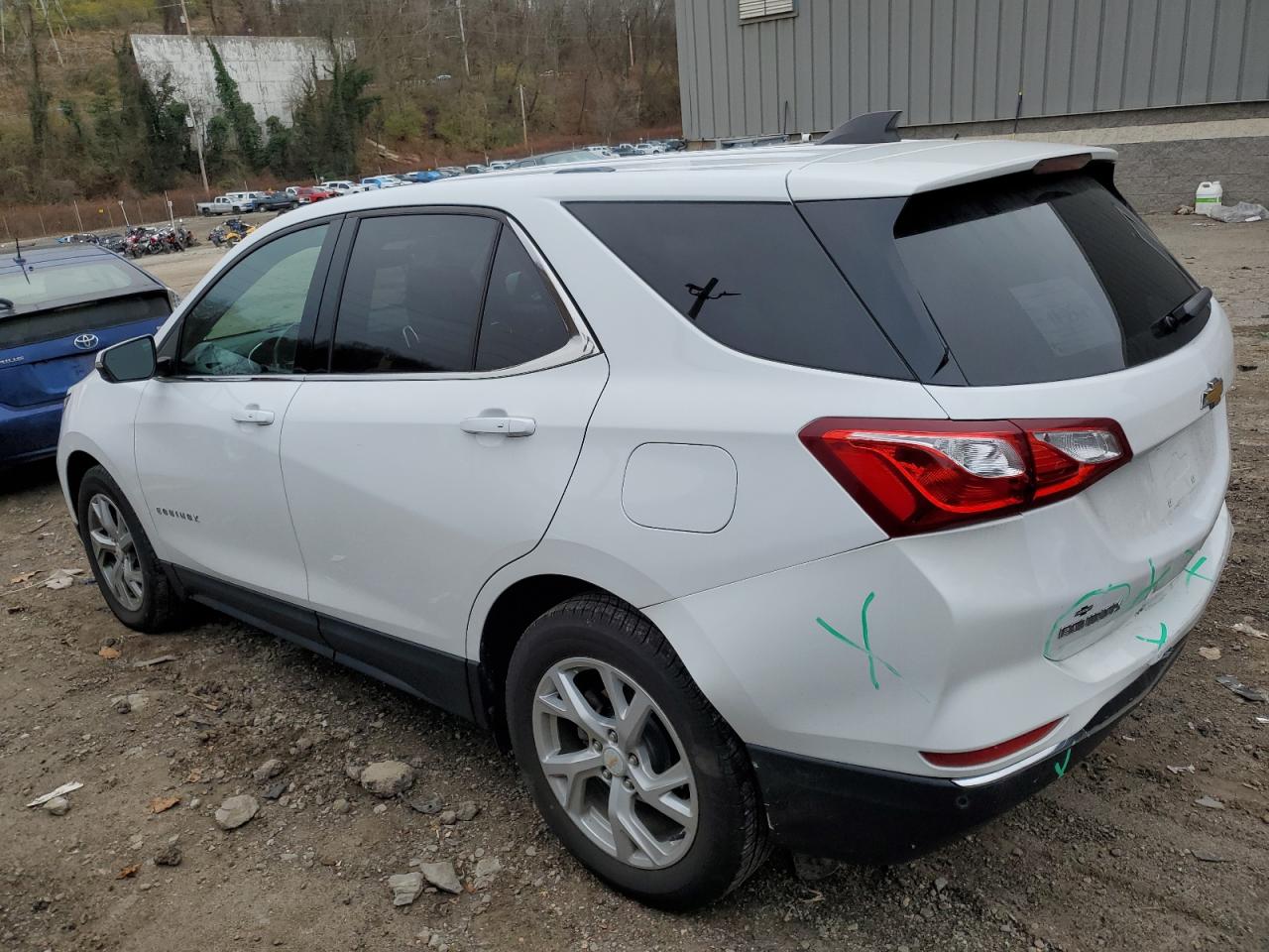 Obraz 2 z 2019 CHEVROLET EQUINOX LT 2019 z VIN 2GNAXKEV5K6269631