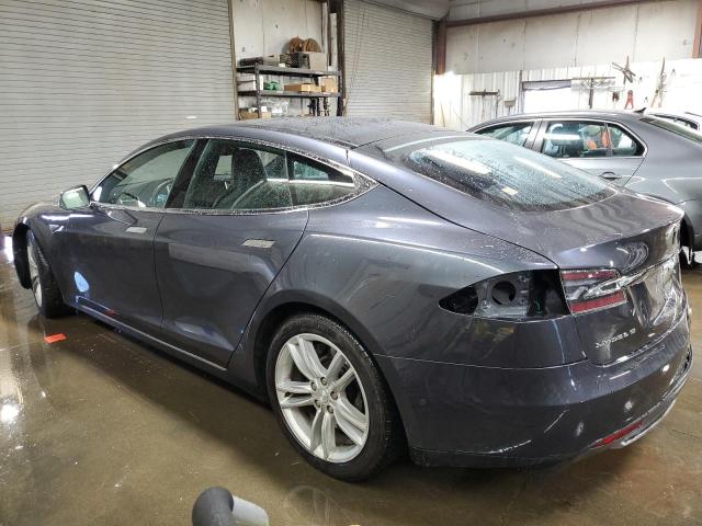 Obraz 2 z 2016 TESLA MODEL S  2016 z VIN 5YJSA1E24GF116528