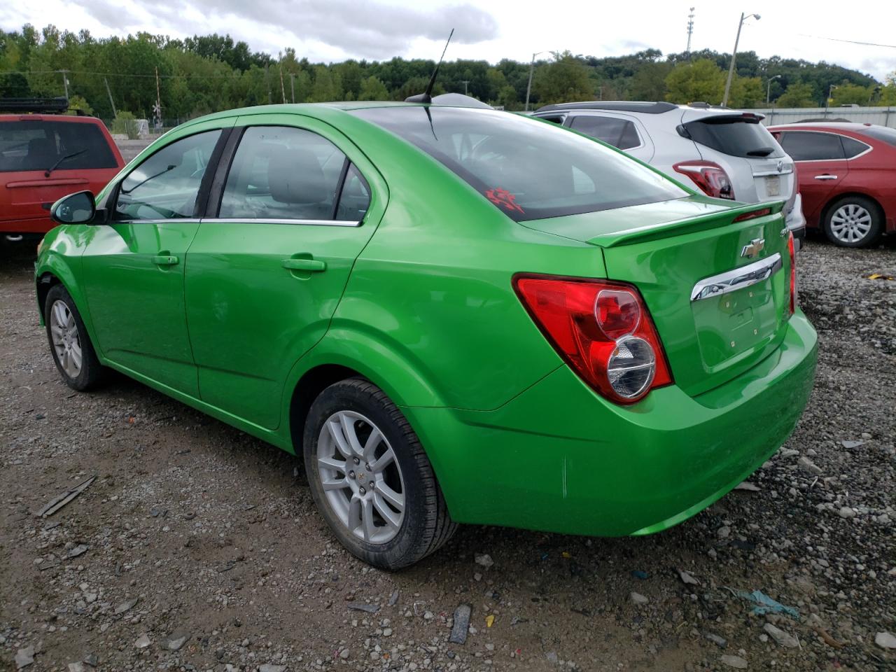 Изображение 2 2014 CHEVROLET SONIC LT 2014 с VIN 1G1JC5SH9E4239910