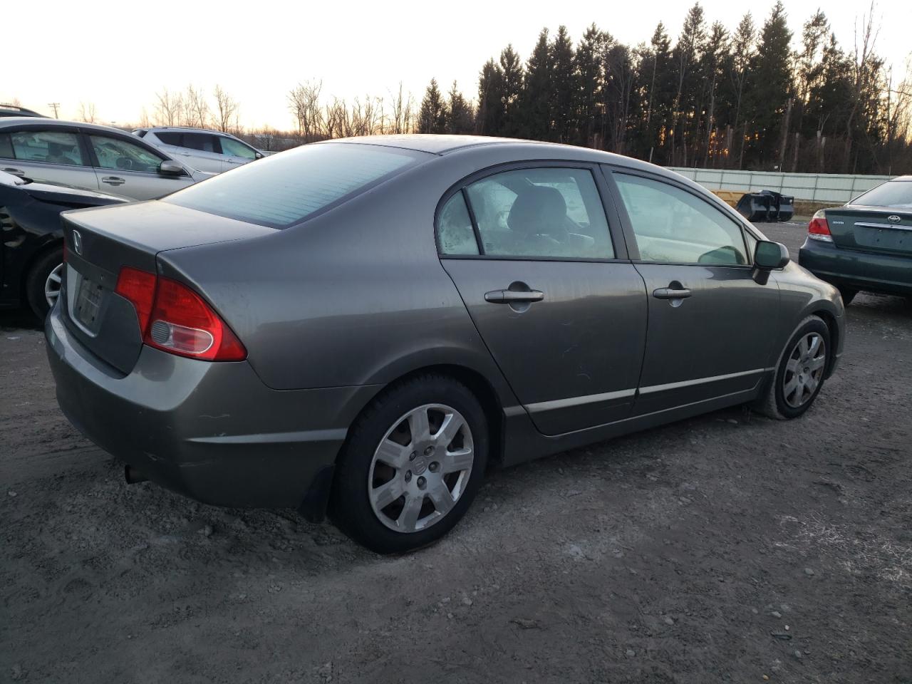 Obraz 3 z 2007 HONDA CIVIC LX 2007 z VIN 1HGFA155X7L125177