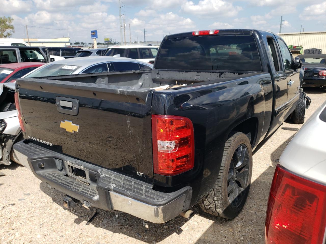 Изображение 3 2013 CHEVROLET SILVERADO C1500 LT 2013 с VIN 1GCRCSE00DZ166376