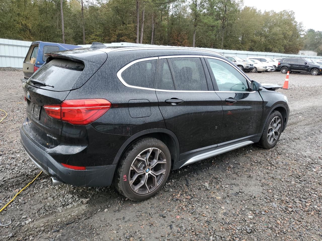 Изображение 3 2021 BMW X1 SDRIVE28I 2021 с VIN WBXJG7C02M5S29456