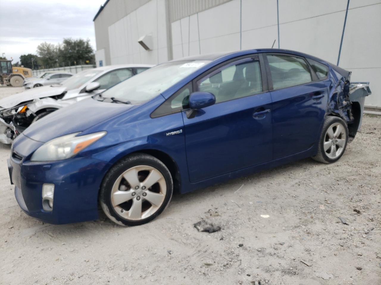 Image 1 of 2010 TOYOTA PRIUS  2010 with VIN JTDKN3DU5A0180814