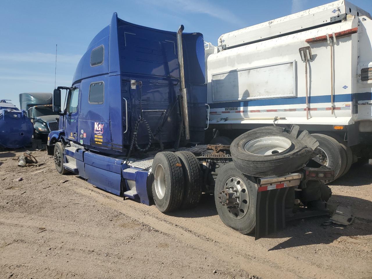 Obraz 3 z 2018 VOLVO VN VNL 2018 z VIN 4V4NC9EH0JN888421