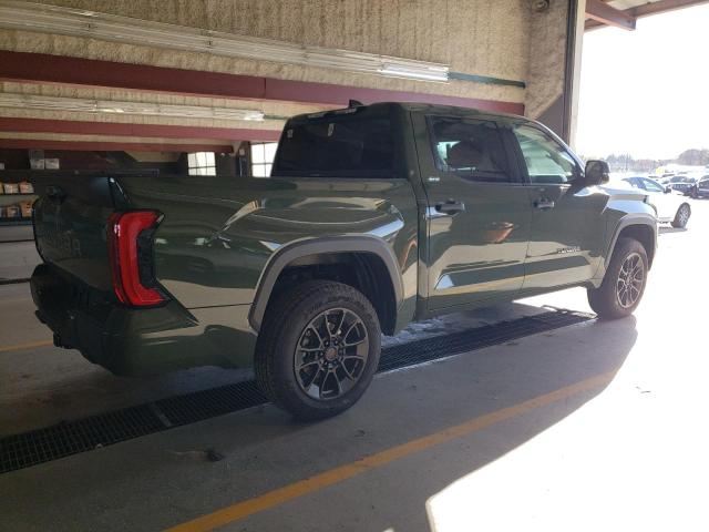 Изображение 3 2022 TOYOTA TUNDRA CREWMAX SR 2022 с VIN 5TFLA5DB9NX024458