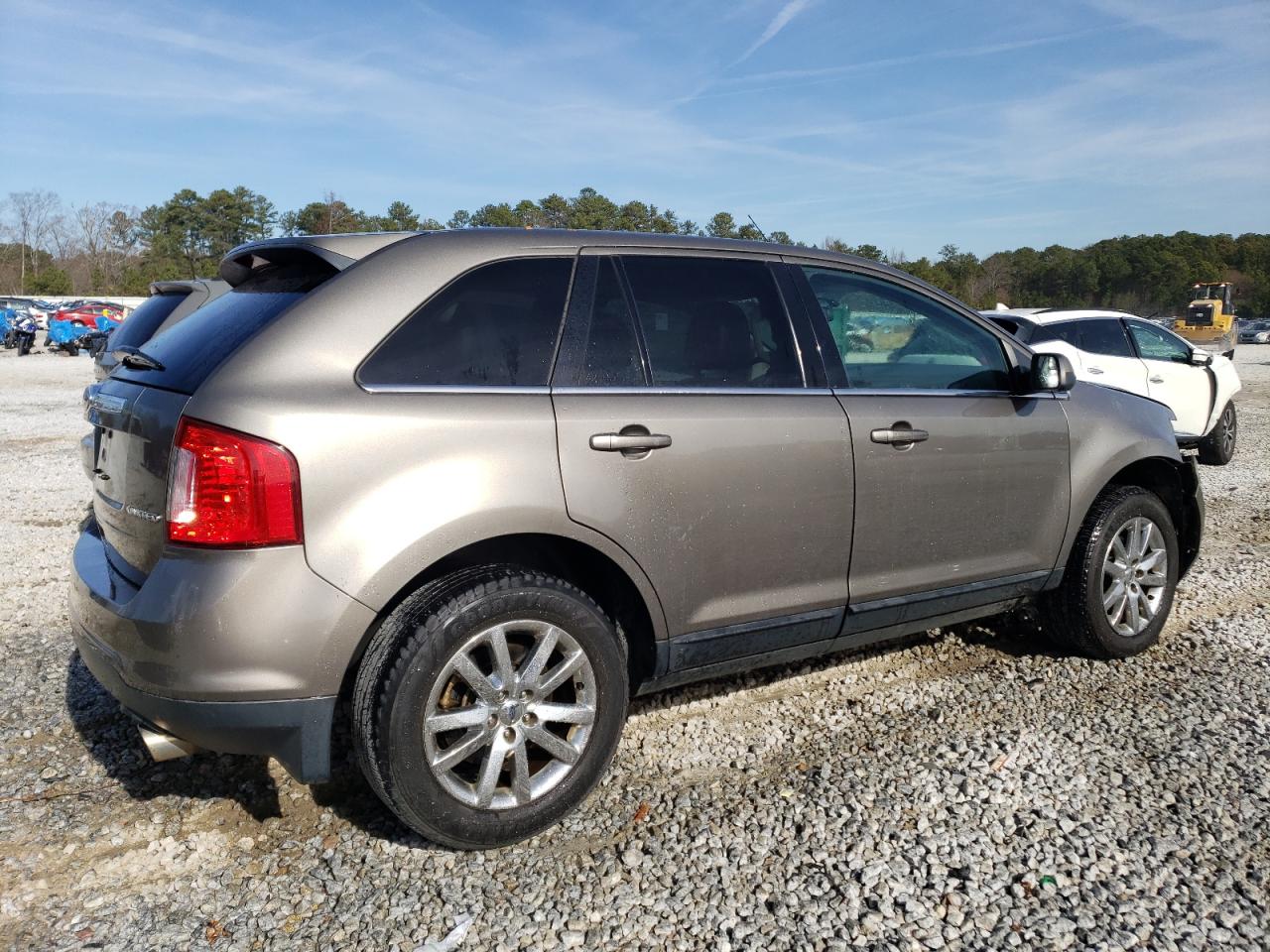 Image 3 of 2014 FORD EDGE LIMITED 2014 with VIN 2FMDK3KCXEBA30354