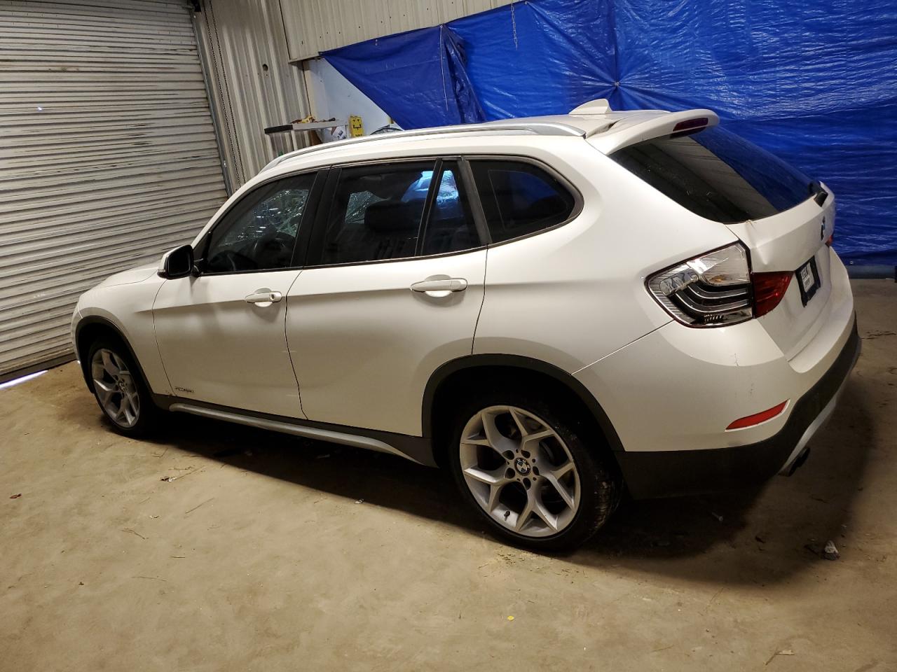 Obraz 2 z Bmw X1 Sdrive28I 2013 z VIN WBAVM1C59DVW42066