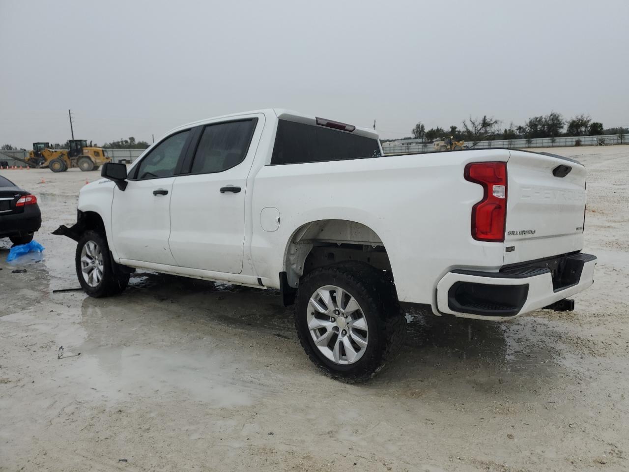 Изображение 2 2020 CHEVROLET SILVERADO C1500 CUSTOM 2020 с VIN 3GCPWBEH4LG259260