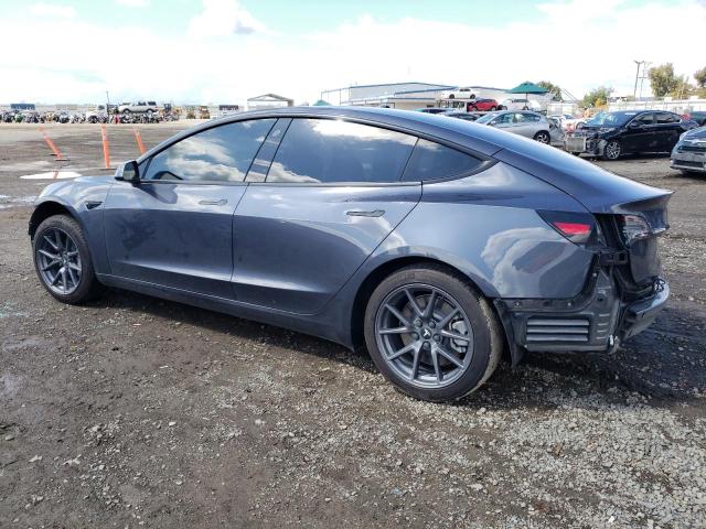 Obraz 2 z 2022 TESLA MODEL 3  2022 z VIN 5YJ3E1EB8NF255731