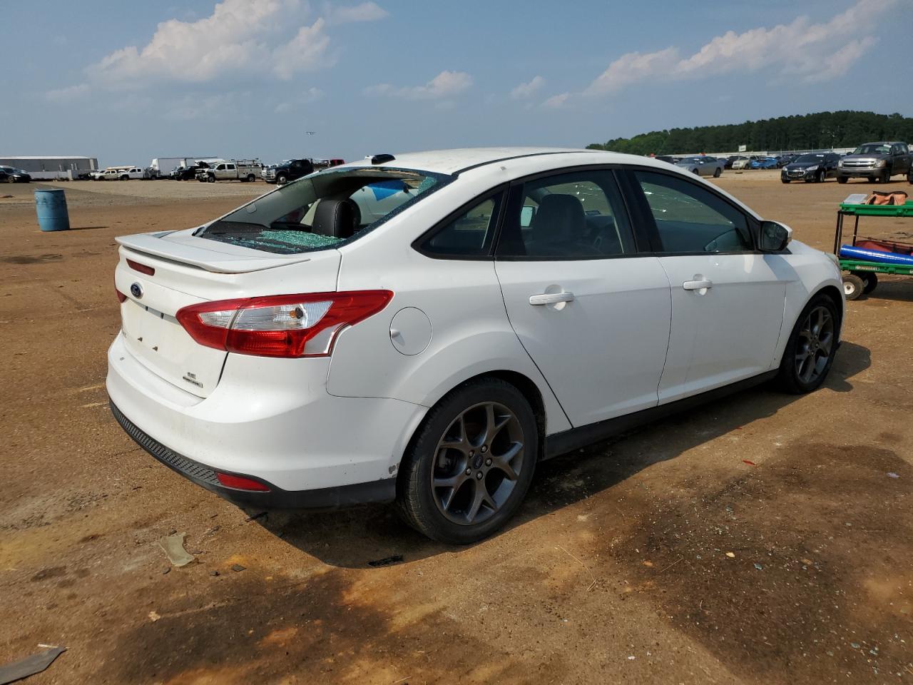 Obraz 3 z 2013 FORD FOCUS SE 2013 z VIN 1FADP3F26DL298426