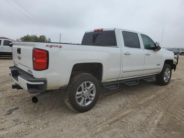 Image 3 of 2015 CHEVROLET SILVERADO K2500 HIGH COUNTRY 2015 with VIN 1GC1KXE87FF640640