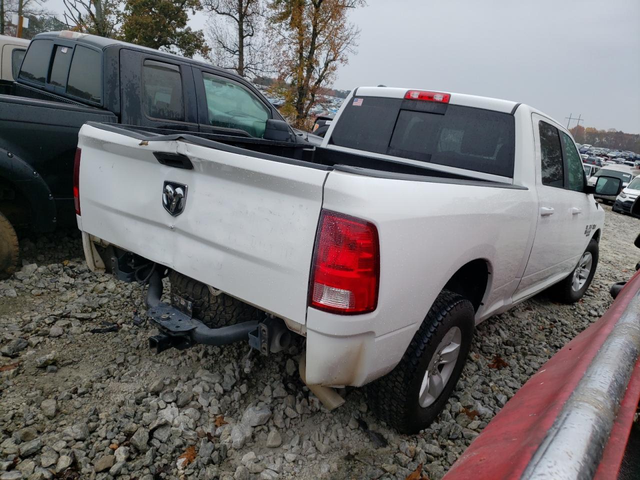 Изображение 3 2019 RAM 1500 CLASSIC SLT 2019 с VIN 1C6RR6TT2KS644006