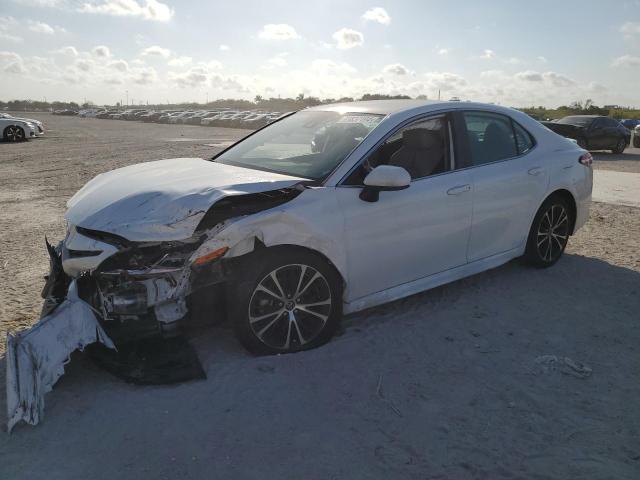 Obraz 1 z 2020 TOYOTA CAMRY SE 2020 z VIN 4T1G11AK9LU934362