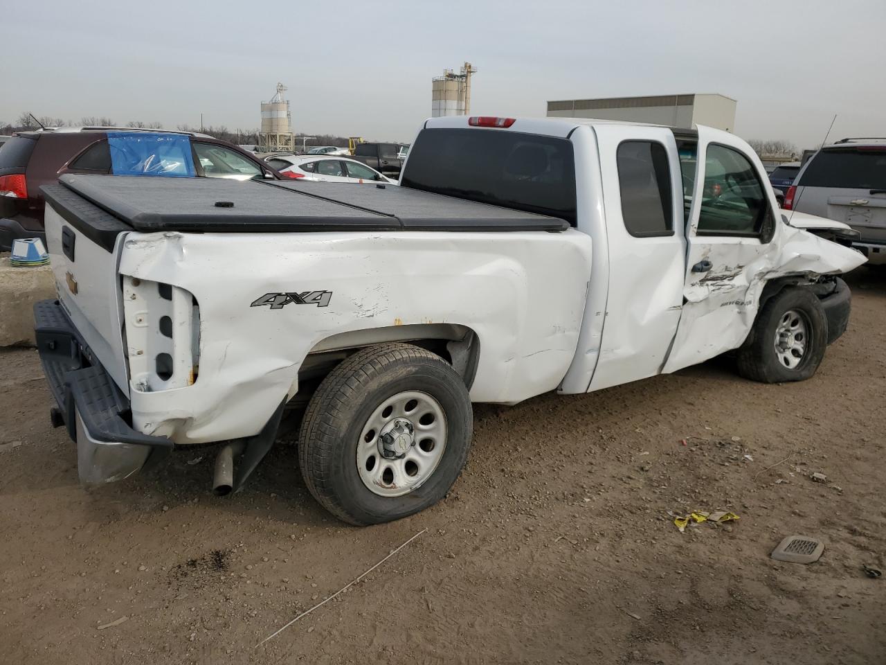 Image 3 of 2008 CHEVROLET SILVERADO K1500 2008 with VIN 1GCEK19058Z225238