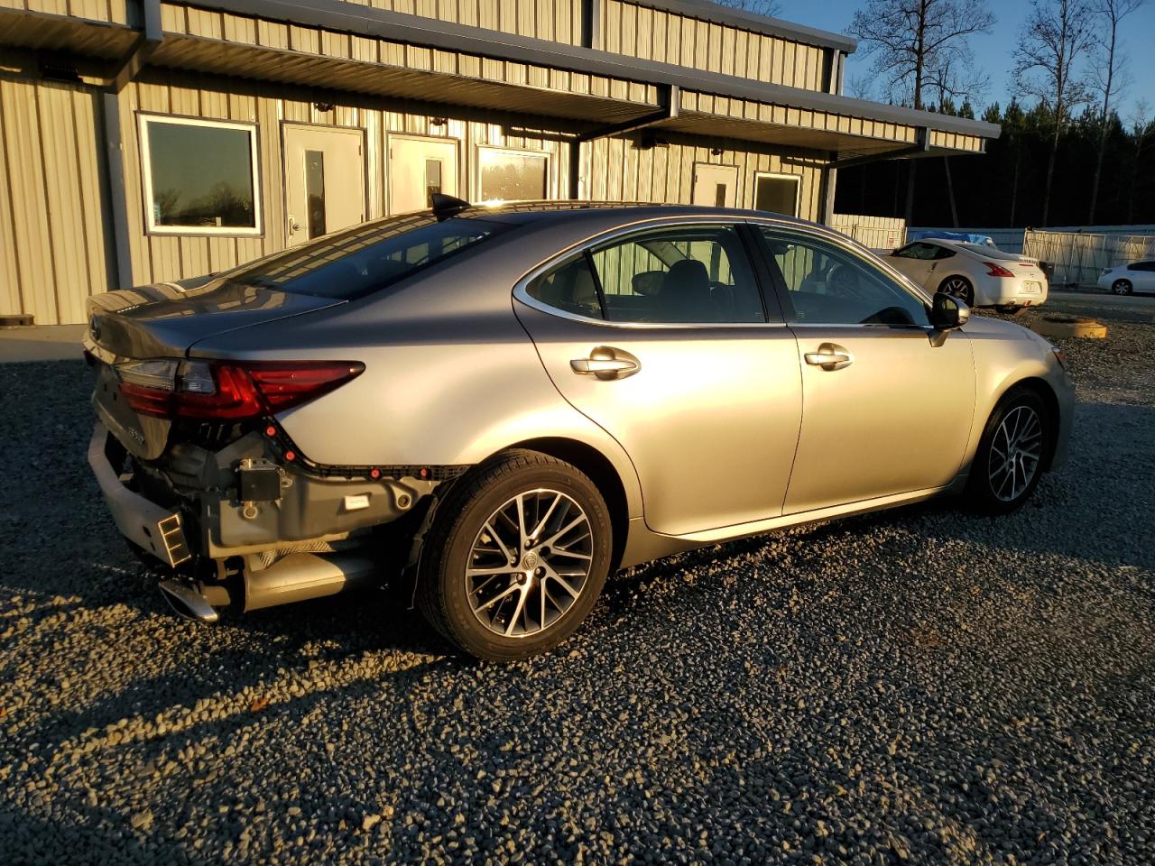 Изображение 3 2017 LEXUS ES 350 2017 с VIN 58ABK1GG5HU060232