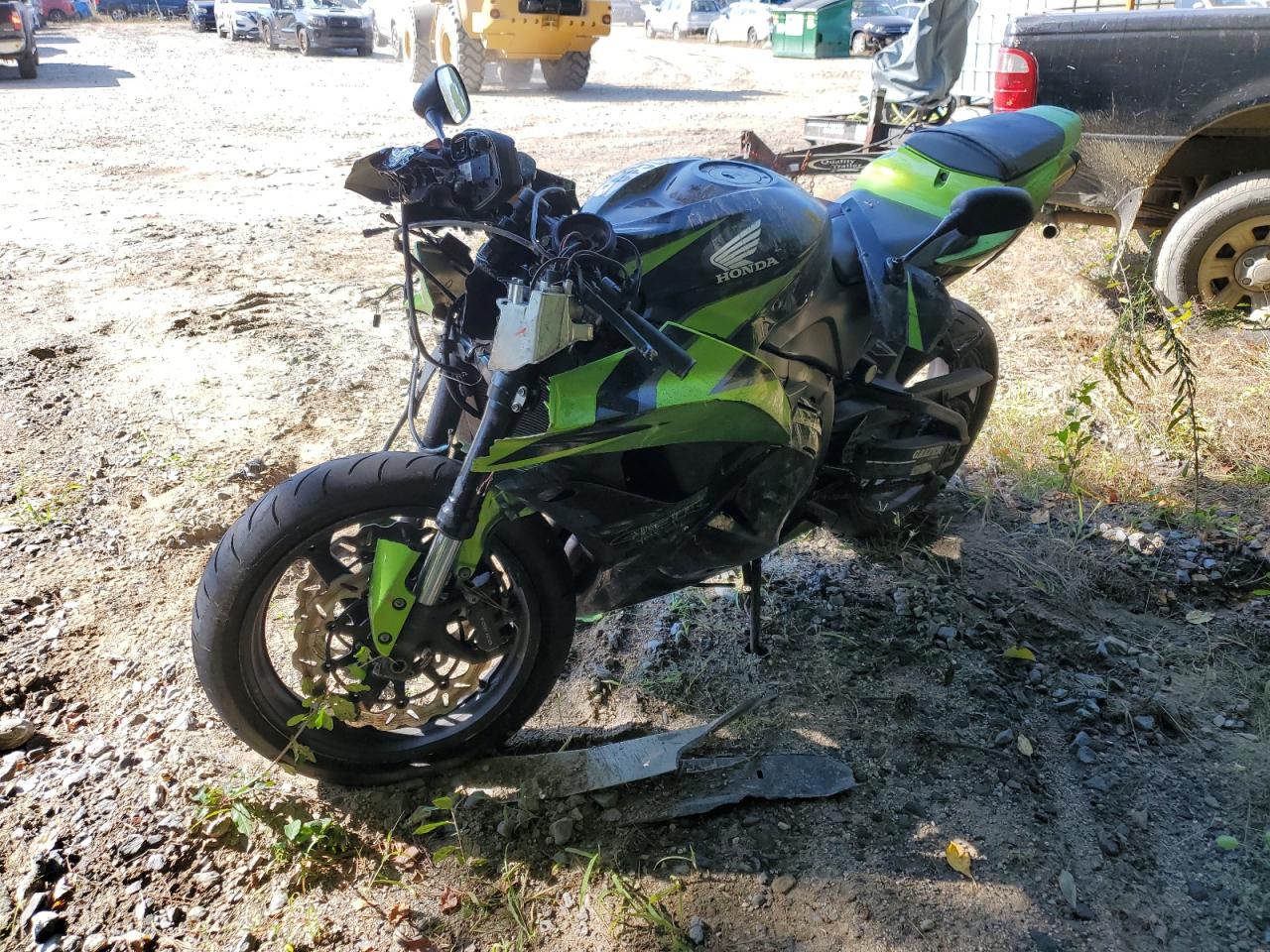 Image 2 of 2008 HONDA CBR600 RR 2008 with VIN JH2PC40098M100784