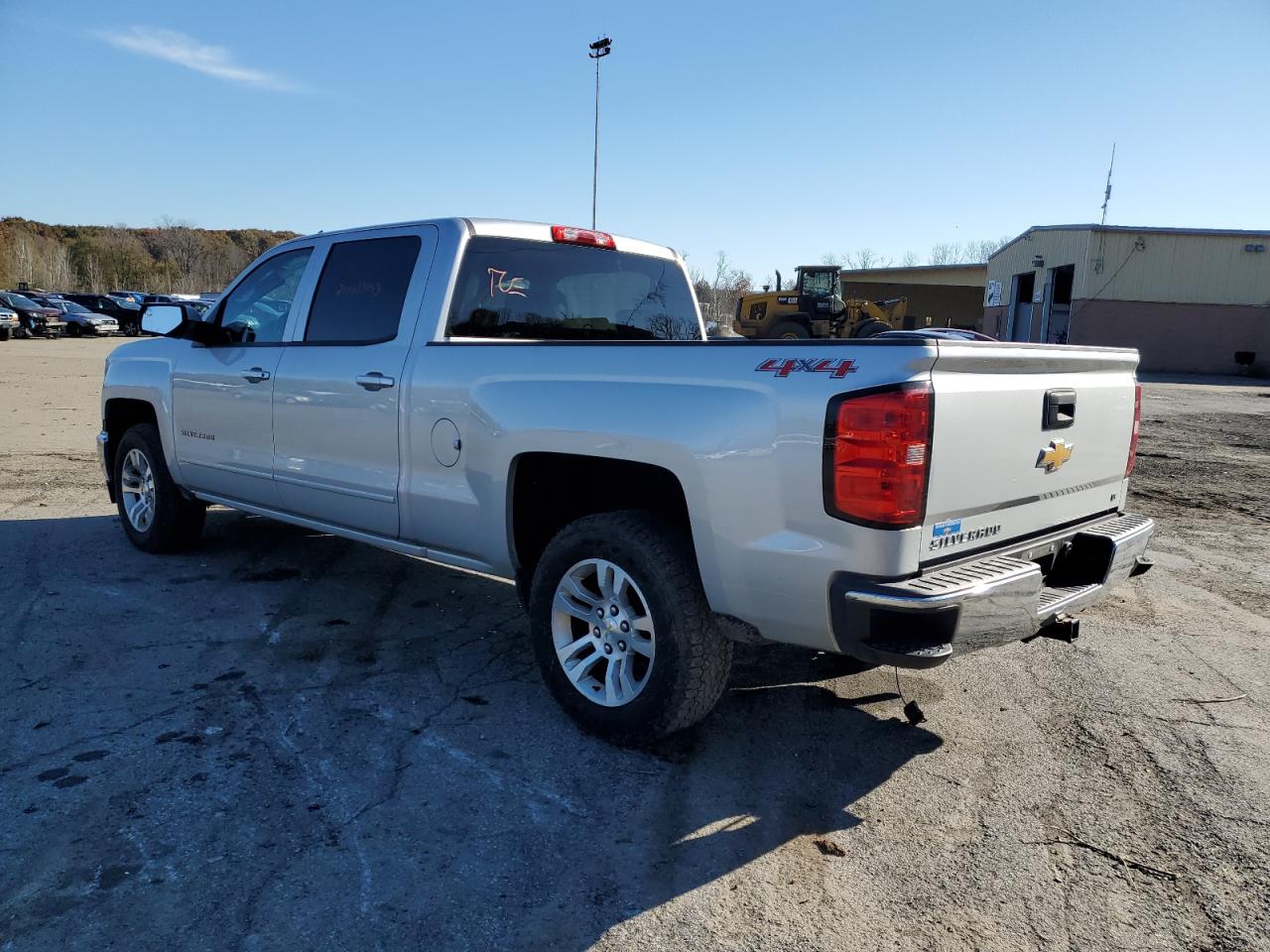 Изображение 2 2015 CHEVROLET SILVERADO K1500 LT 2015 с VIN 3GCUKREC3FG318458