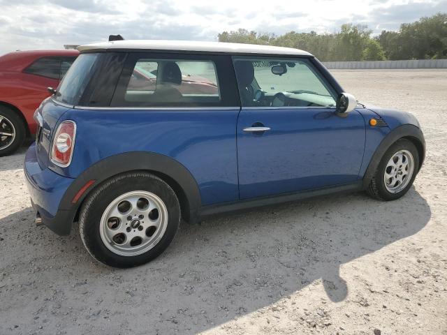 Image 3 of 2012 MINI COOPER  2012 with VIN WMWSU3C59CT368134
