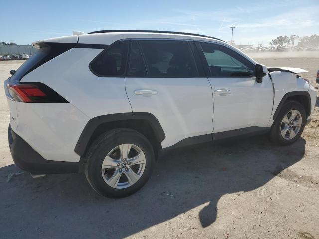 Image 3 of 2020 TOYOTA RAV4 XLE 2020 with VIN 2T3W1RFV1LC057534