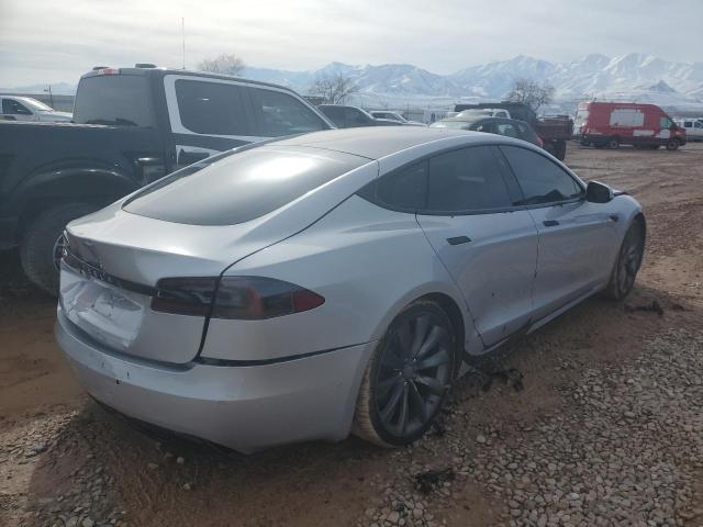 Изображение 3 2017 TESLA MODEL S  2017 с VIN 5YJSA1E26HF226045