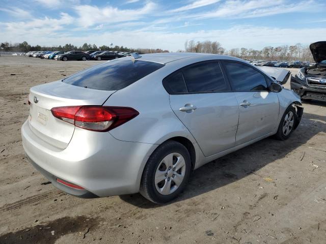 Obraz 3 z 2017 KIA FORTE LX 2017 z VIN 3KPFK4A77HE045396