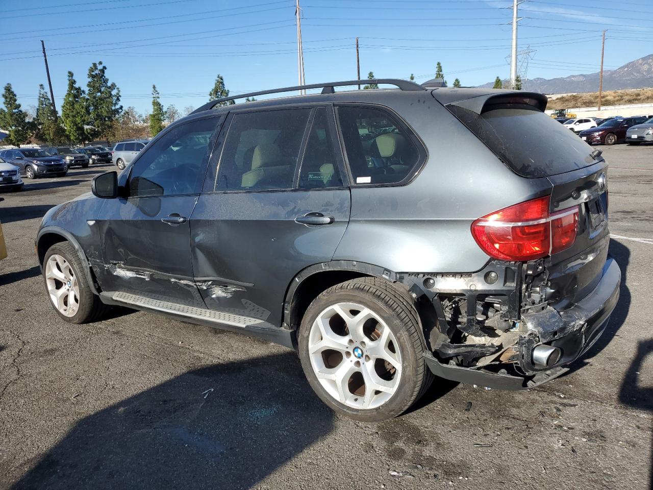 Изображение 2 2011 BMW X5 XDRIVE35I 2011 с VIN 5UXZV4C52BL403159