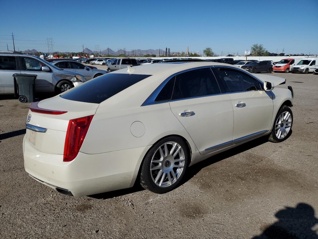 Изображение 3 2013 CADILLAC XTS LUXURY COLLECTION 2013 с VIN 2G61P5S32D9124516