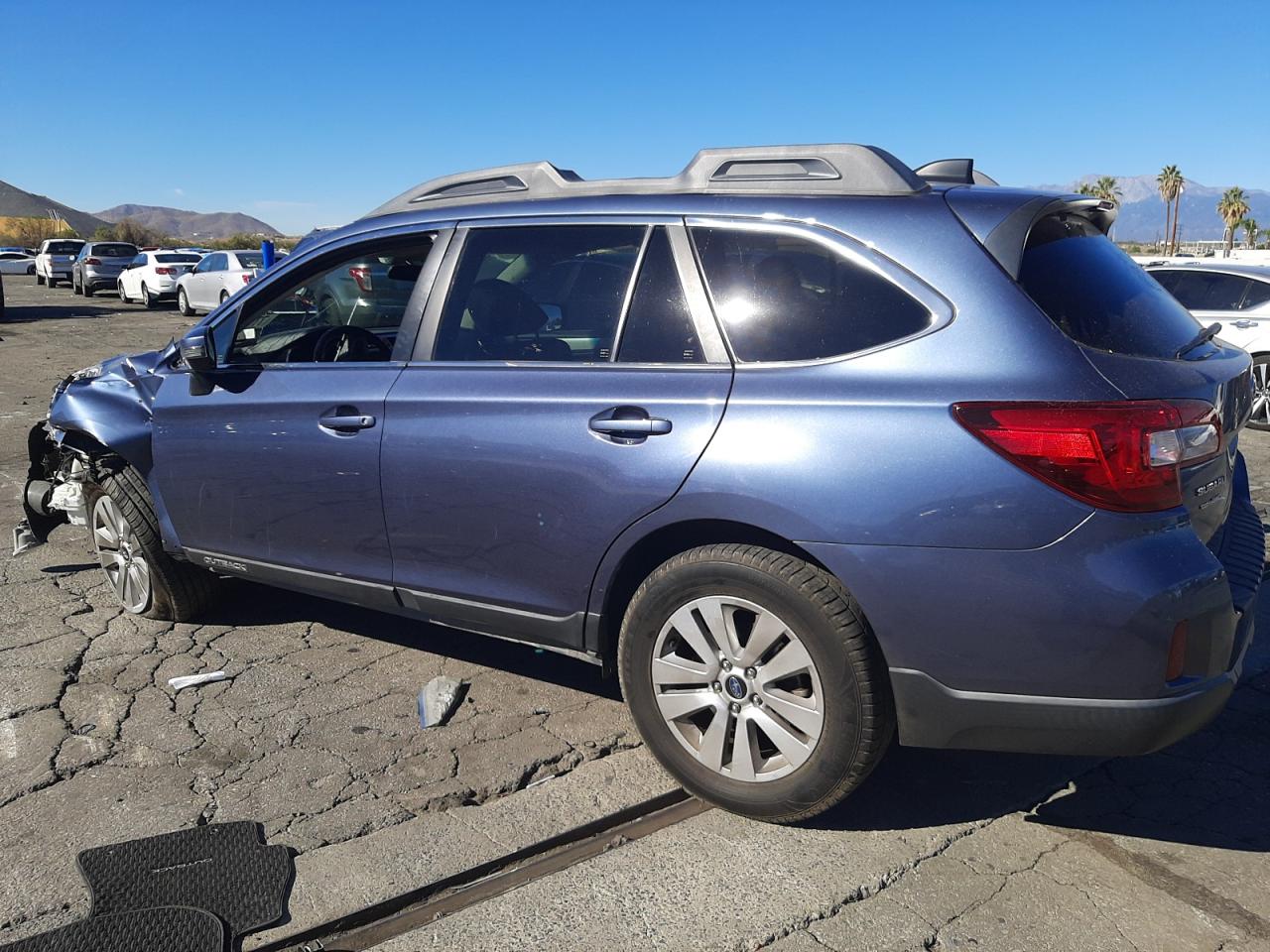 Изображение 2 2016 SUBARU OUTBACK 2.5I PREMIUM 2016 с VIN 4S4BSBFC7G3270038