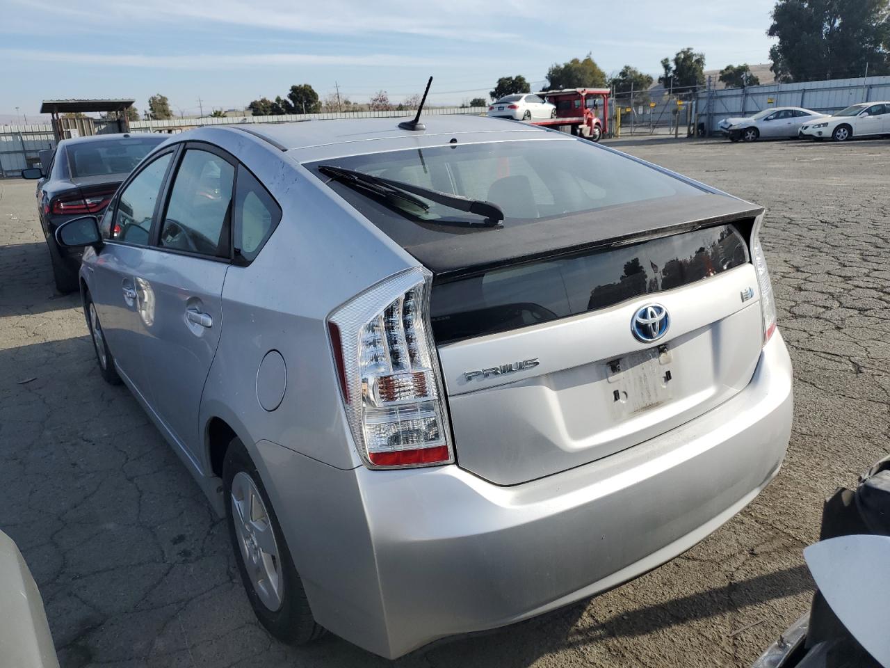 Изображение 2 2011 TOYOTA PRIUS  2011 с VIN JTDKN3DU8B0249061