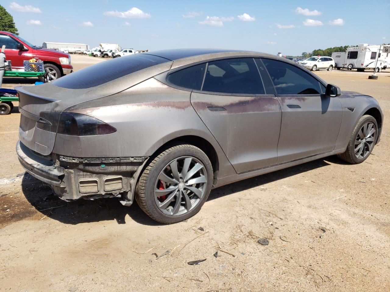 Image 3 of Tesla Model S 2019 with VIN 5YJSA1E47KF332464