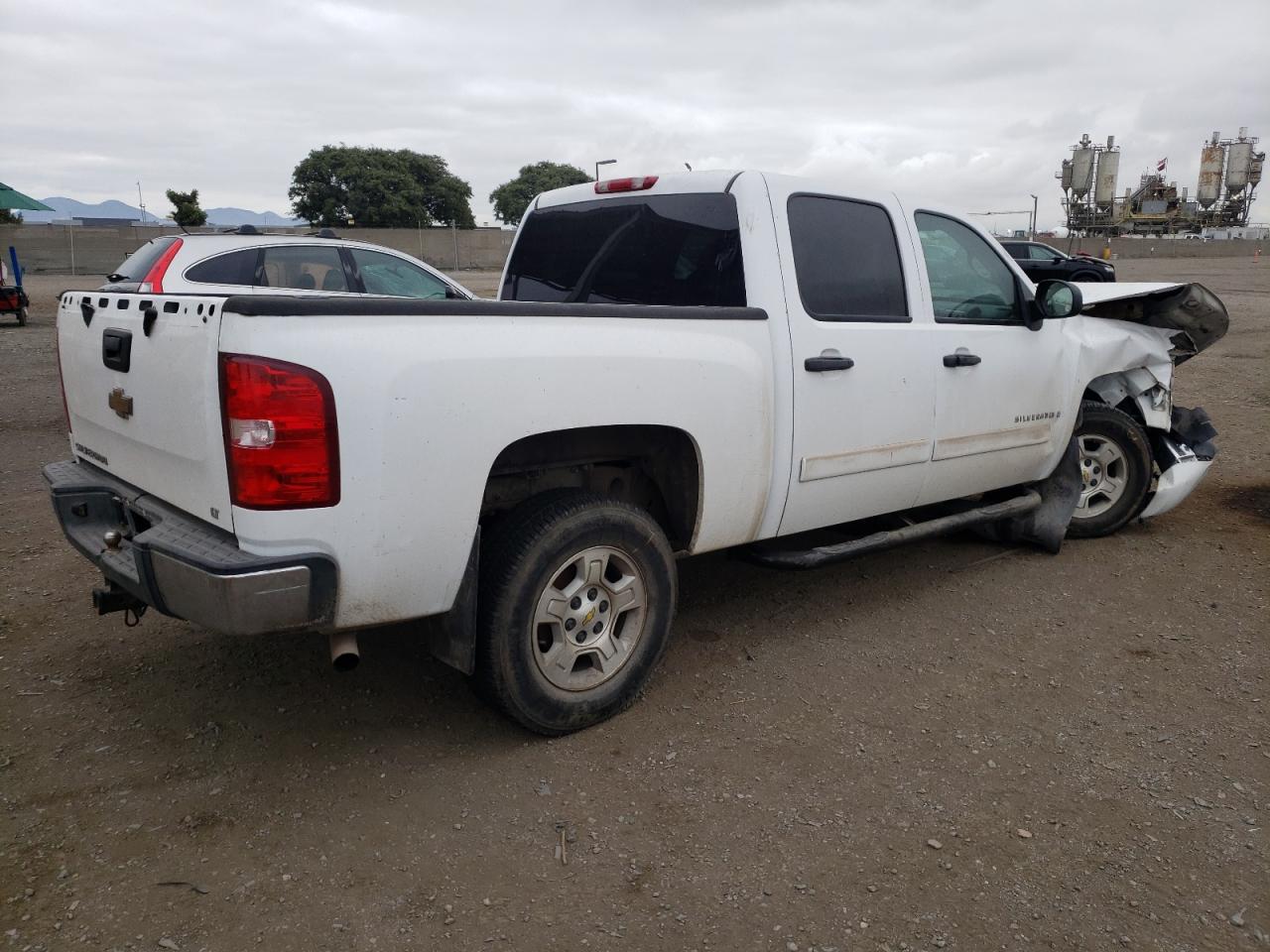 Image 3 of 2007 CHEVROLET SILVERADO C1500 CREW CAB 2007 with VIN 2GCEC13J571552390