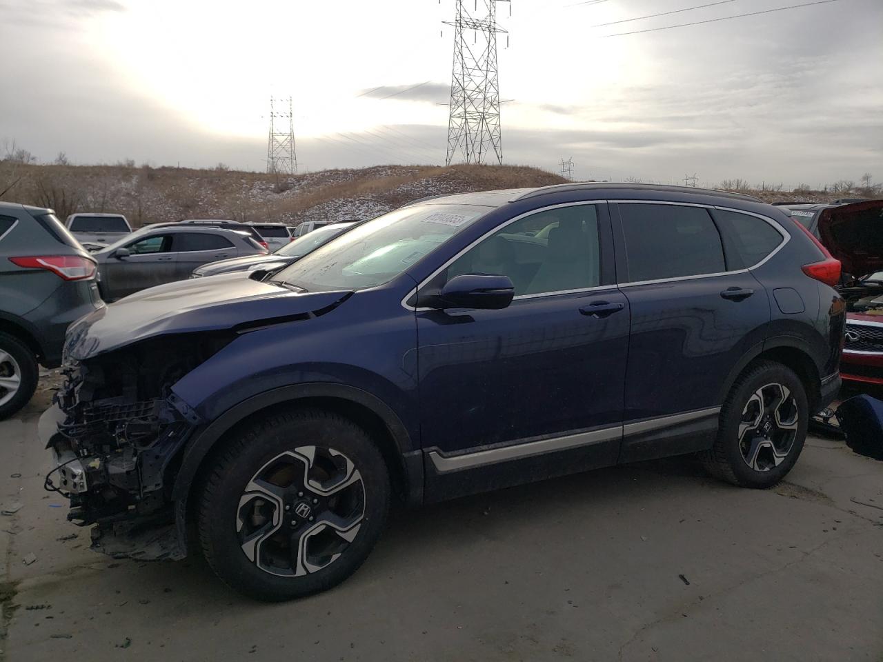 Image 1 of 2019 HONDA CR-V TOURING 2019 with VIN 7FARW2H96KE039270