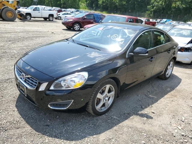 Image 2 of 2013 VOLVO S60 T5 2013 with VIN YV1612FHXD2170421