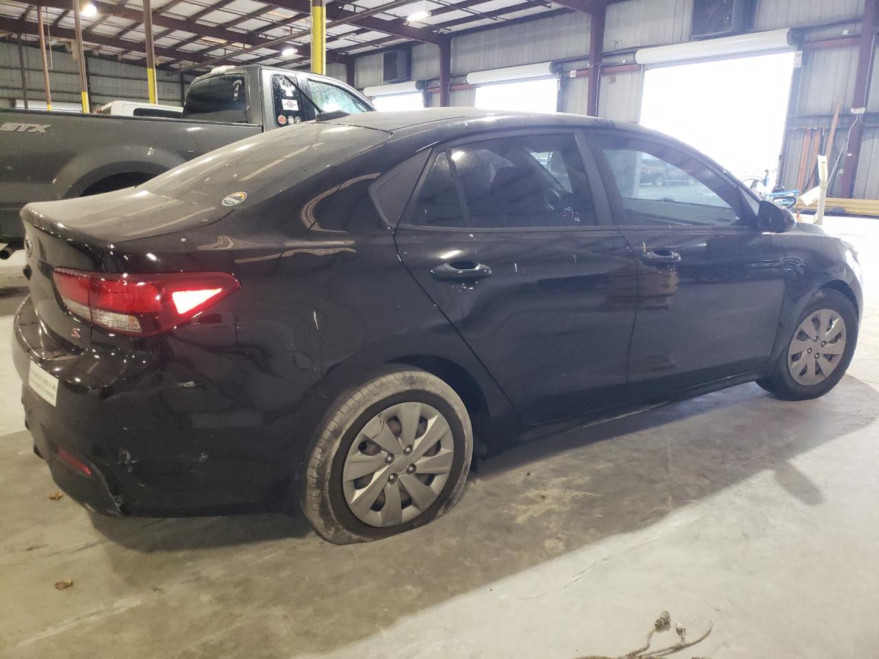 Image 3 of 2020 KIA RIO LX 2020 with VIN 3KPA24AD5LE285006