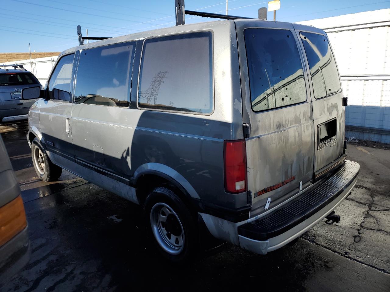 Image 2 of 1990 CHEVROLET ASTRO  1990 with VIN 1GNDL15Z7LB166800
