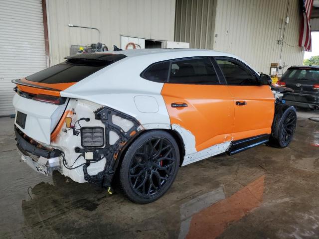 Image 3 of 2019 LAMBORGHINI URUS  2019 with VIN ZPBUA1ZL4KLA00854