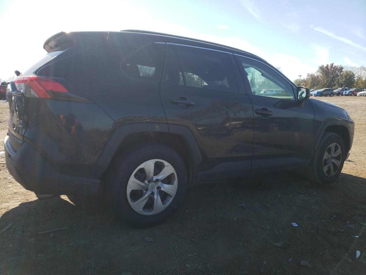 Image 3 of 2021 TOYOTA RAV4 LE 2021 with VIN 2T3F1RFV1MC255791
