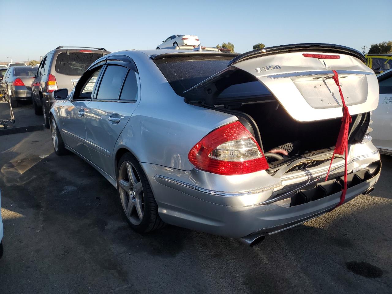 Image 2 of Mercedes-Benz E 350 2009 with VIN WDBUF56X79B431453