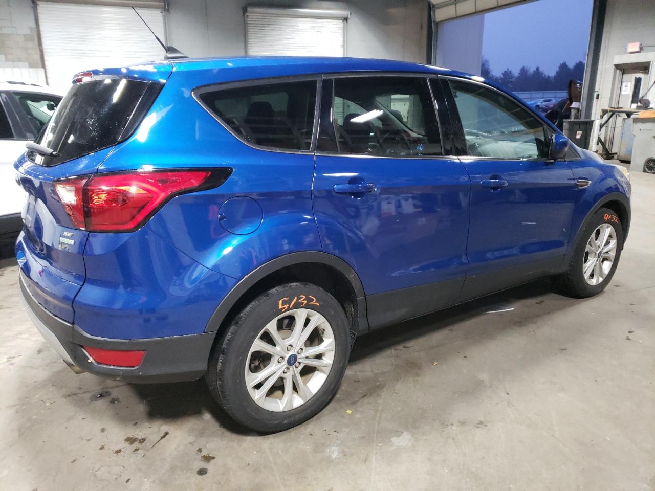 Image 3 of 2019 FORD ESCAPE SE 2019 with VIN 1FMCU0GDXKUA71191