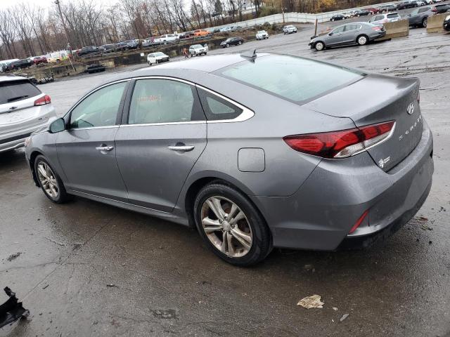 Image 2 of 2018 HYUNDAI SONATA SPORT 2018 with VIN 5NPE34AF3JH677605