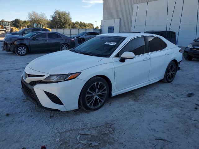 Obraz 1 z 2018 TOYOTA CAMRY L 2018 z VIN 4T1B11HK0JU638711
