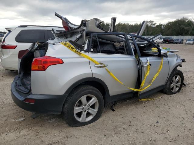 Image 3 of 2014 TOYOTA RAV4 XLE 2014 with VIN 2T3WFREV1EW082017