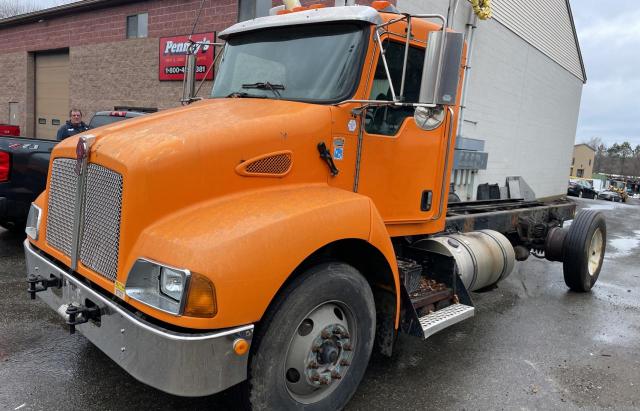Image 2 of 2008 KENWORTH CONSTRUCTION T300 2008 with VIN 2NKMHN7X28M223521