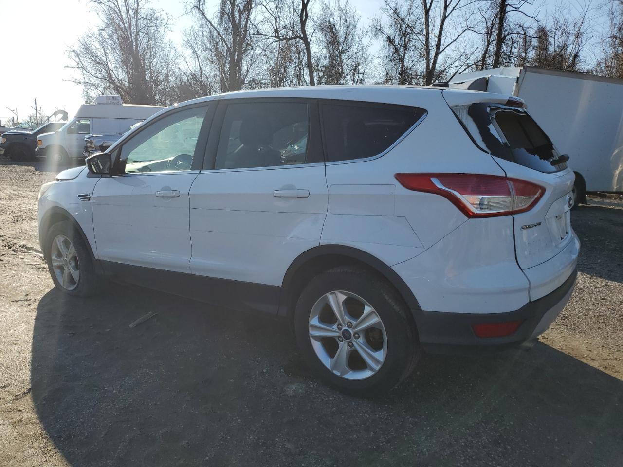 Image 2 of 2014 FORD ESCAPE SE 2014 with VIN 1FMCU9GX0EUC01076