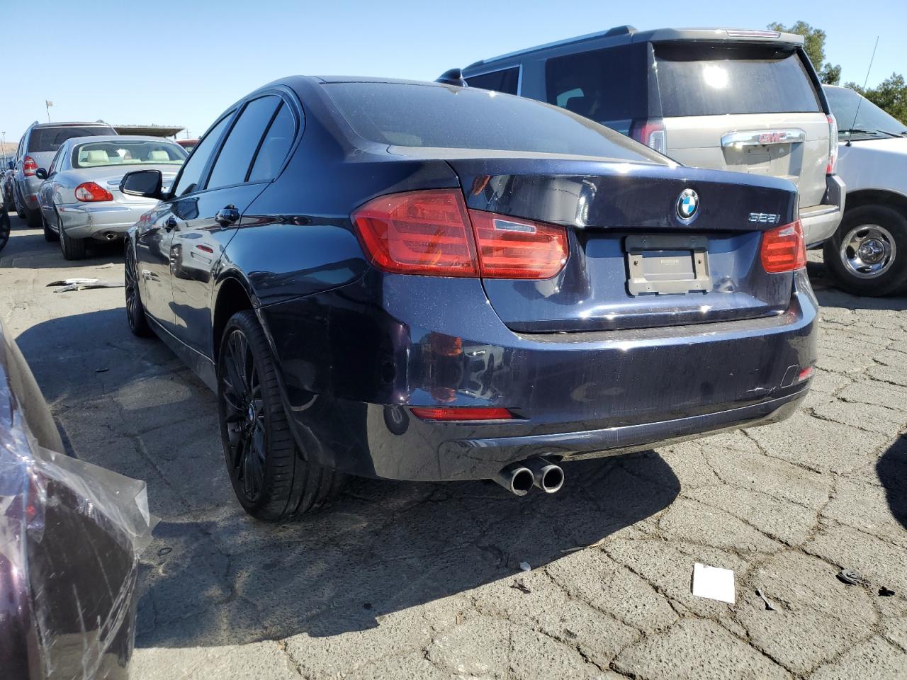 Obraz 2 z 2014 BMW 328 I 2014 z VIN WBA3A5C5XEP600115
