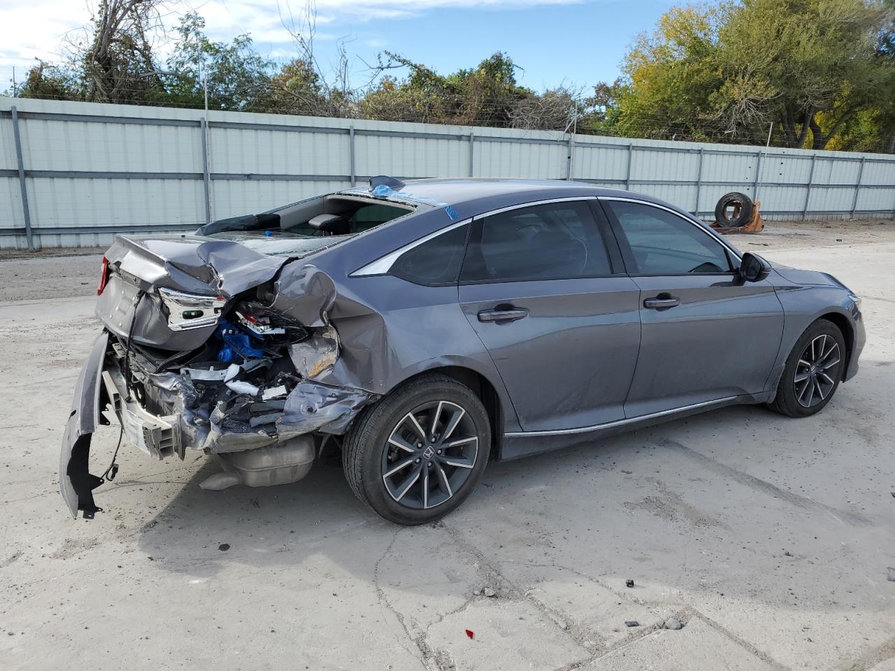 Изображение 3 2021 HONDA ACCORD EXL 2021 с VIN 1HGCV1F58MA112747